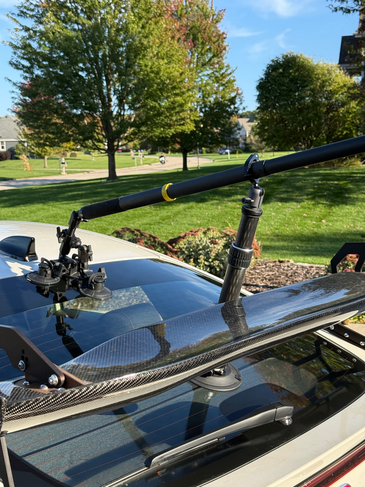 Vistamounts Single Suction Support for Insta360 3 meter Extended Selfie Stick